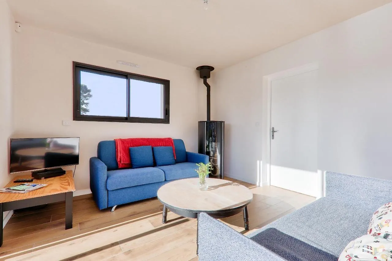 Holiday home Proche Plage Du Rouvran - Maison Pour 8 Le Tour-du-Parc France