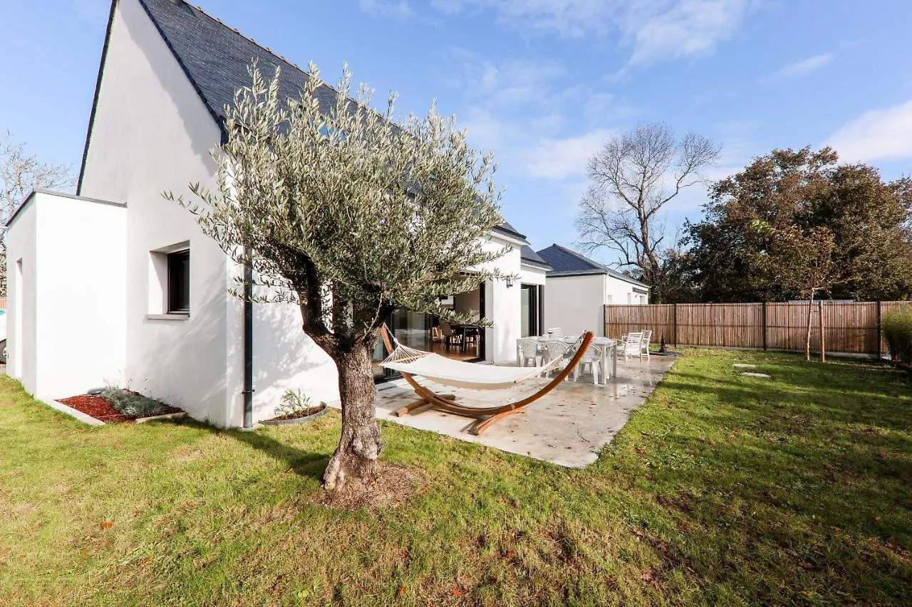 Proche Plage Du Rouvran - Maison Pour 8 Le Tour-du-Parc 0*,